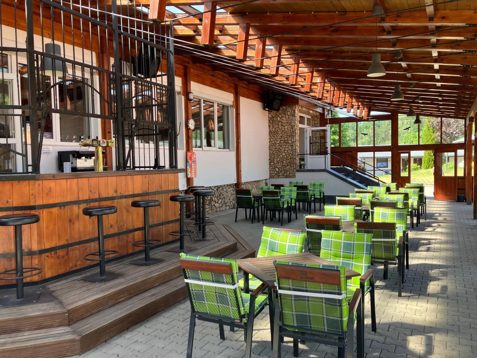 Raj Sportovni A Rekreacni Resort Branzez Kněžmost المظهر الخارجي الصورة