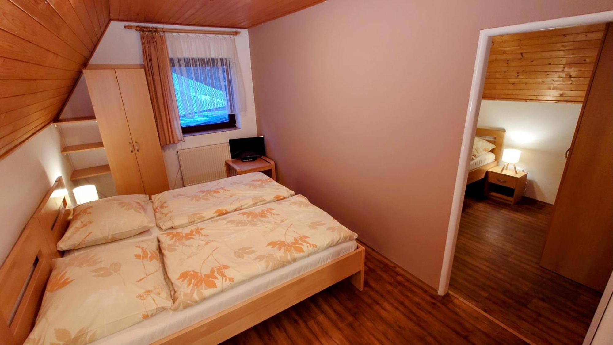 Raj Sportovni A Rekreacni Resort Branzez Kněžmost المظهر الخارجي الصورة